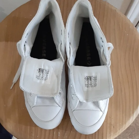 Converse Chuck Taylor All Star Lugged 2.0 Leather High Top - White -Women's 6.5 - Picture 10 of 11